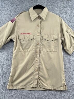 Womens Size XS Boy Scouts of America Tan Short-Sleeve Button-Down Shirt